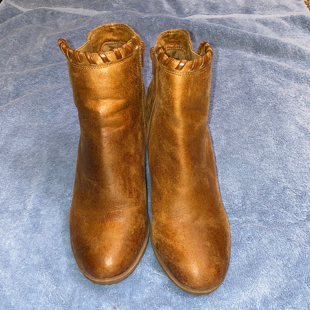 Maurice’s wedges